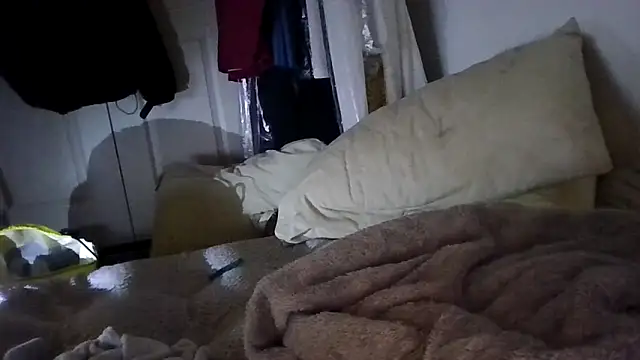 badslutboi's cam snapshot