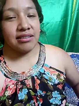 CloningHotline's cam snapshot