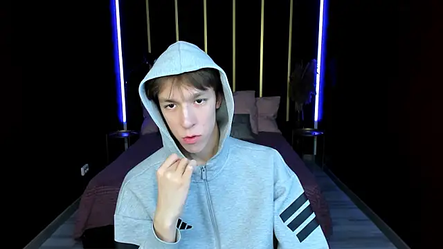 MarkBranston live sex cam