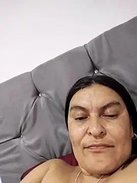 Horny-Mommy-Dirty live sex cam