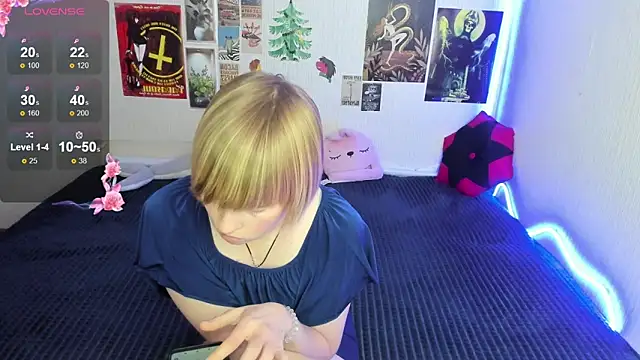 Cattie_w_'s cam snapshot