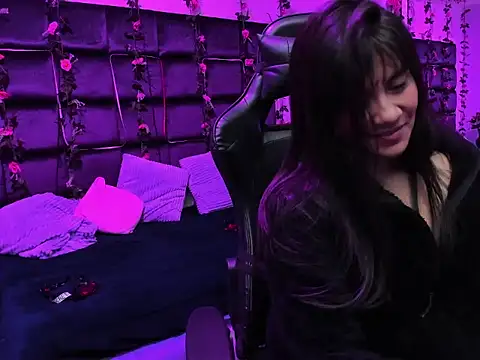 Luna_Staar69's cam snapshot