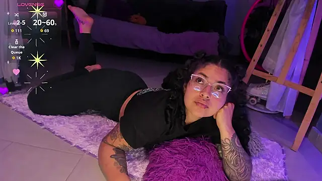 witchviolet's cam snapshot