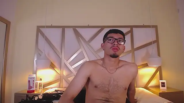 Jaxon_Carter's cam snapshot