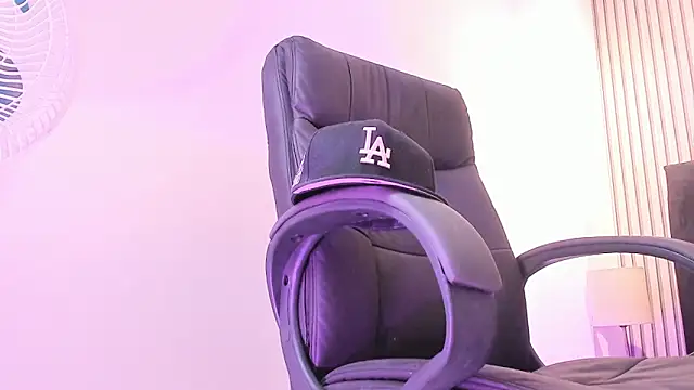 LeoHard__ live sex cam