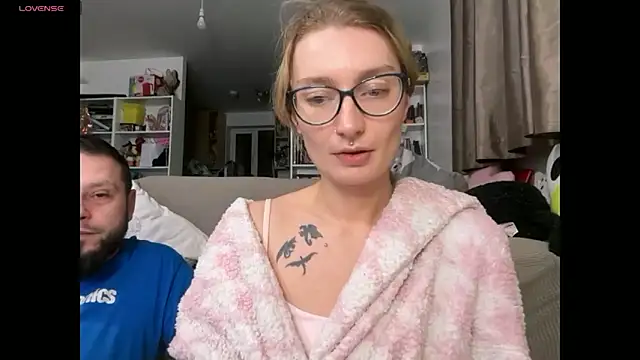 harleyblair live sex cam
