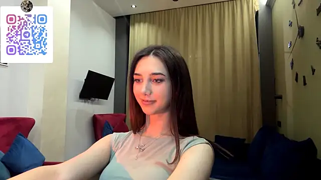 LinaMour's cam snapshot