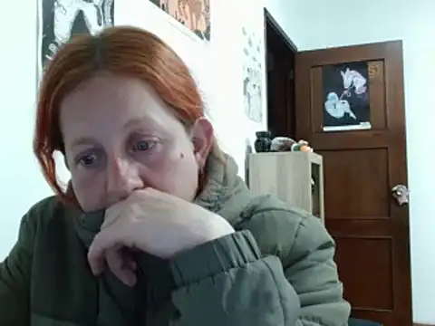 ViioletaMora live sex cam