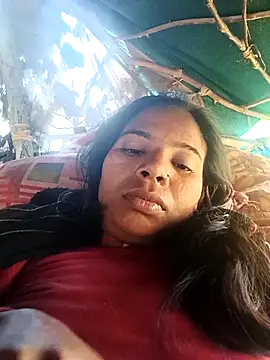 Rubi_sarma live sex cam