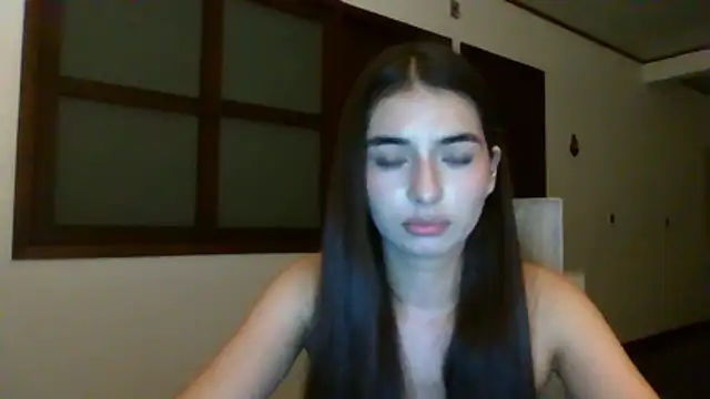 Coralinee_01's cam snapshot