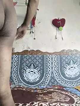 BadBoySmoker7070 live sex cam