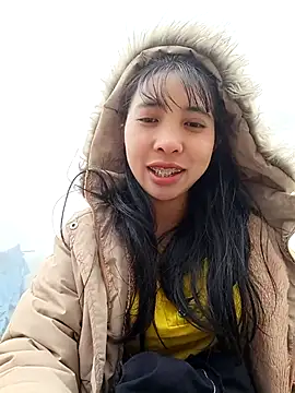 emaame68's cam snapshot