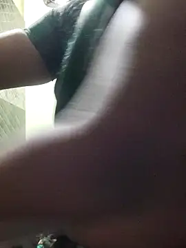 yamini1431's cam snapshot