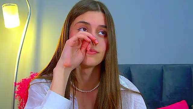 ArianaAllens's cam snapshot