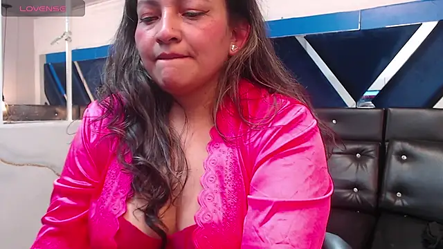 Rhachel_evans's cam snapshot