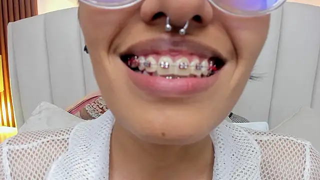 Marge_lasander's cam snapshot