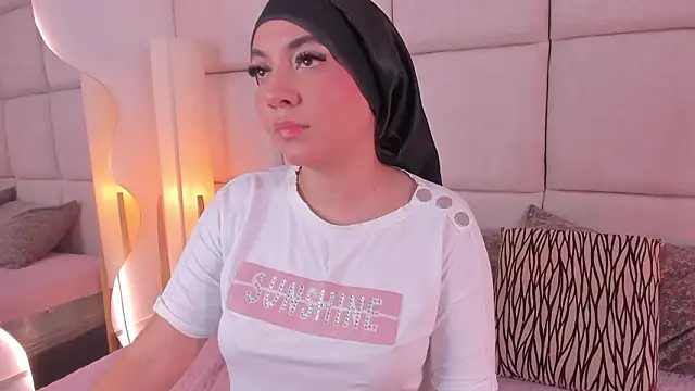 Sooffii_1's cam snapshot