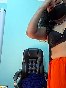 Bristy-'s cam snapshot