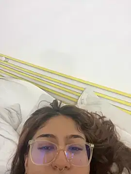 Juliana_News's cam snapshot