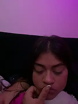 NattashaMore_0719's cam snapshot