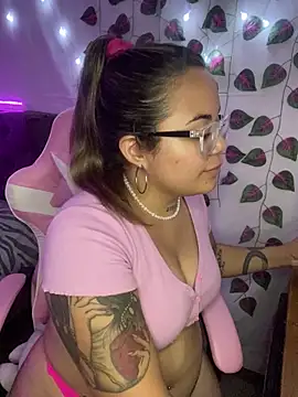 Lindalatina2001's cam snapshot