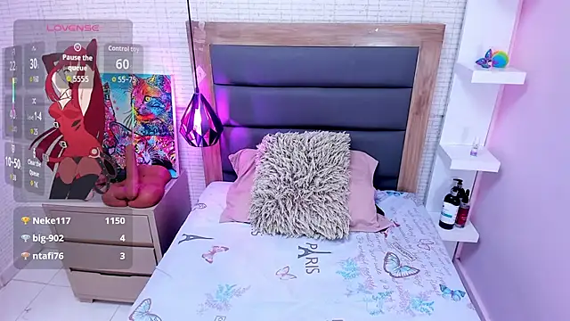 LOLAMAXI live sex cam