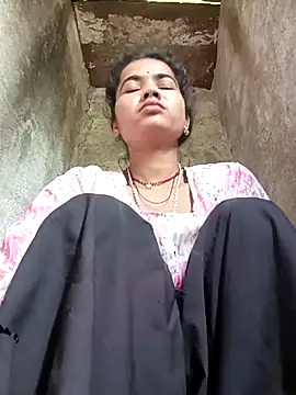 Jooli_sakya's cam snapshot