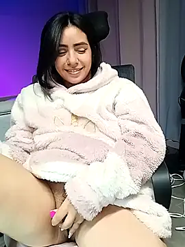 Sara-215's cam snapshot