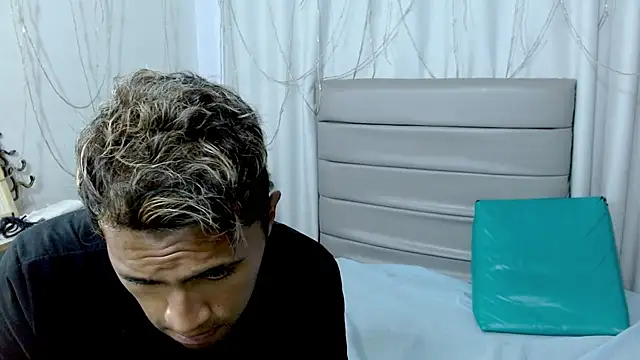 Cecilia_and_Carlos live sex cam