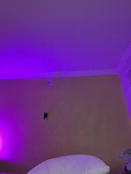 aurora_divine's cam snapshot