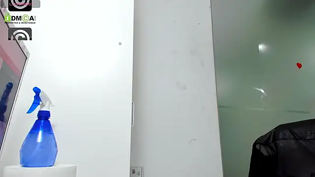 Queenrafaella's cam snapshot