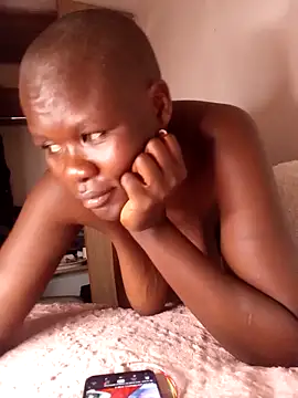 MINNYIRI's cam snapshot