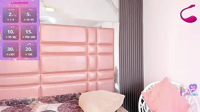 RoseStarkx's cam snapshot