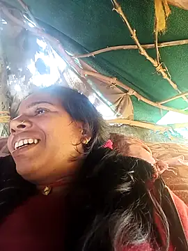 Rubi_sarma's cam snapshot