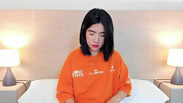 dolleyes10's cam snapshot