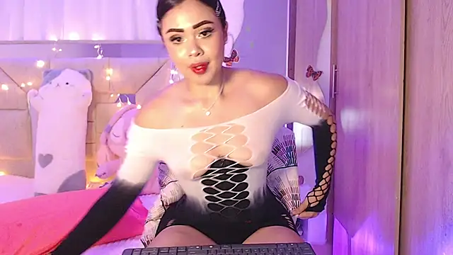 AlitaAnisee's cam snapshot