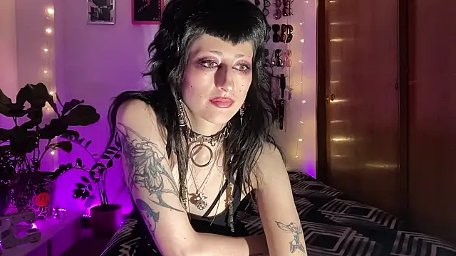 ELENA_UMBRA's cam snapshot