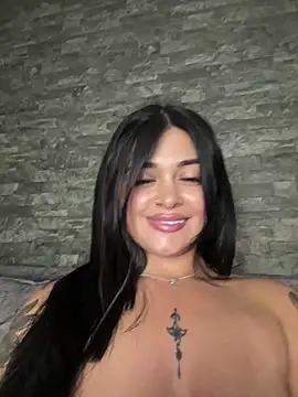 Saray_charmante's cam snapshot