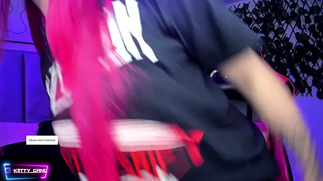 Kitty_Gang's cam snapshot