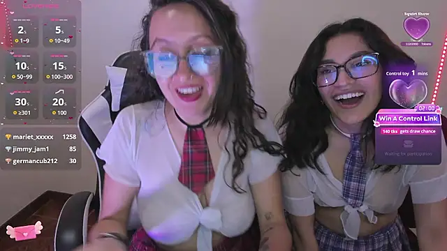 Pinkvixen69's cam snapshot