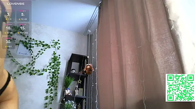 LeonaHinnes's cam snapshot