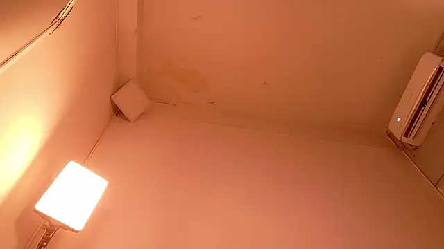 littleebluee's cam snapshot