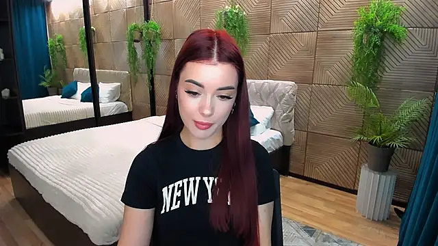 PutOnRepeat's cam snapshot