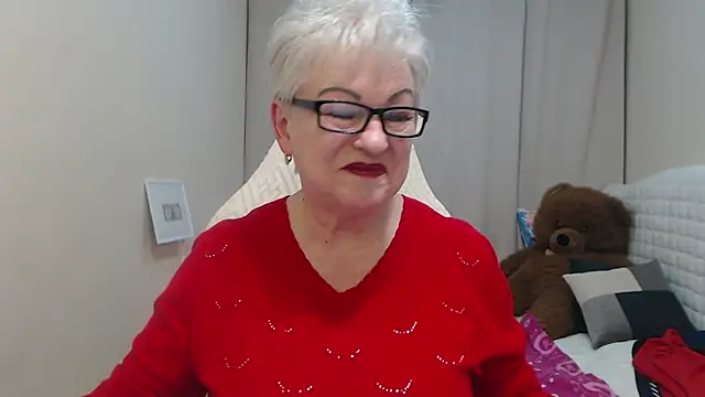 KayleSmoll's cam snapshot