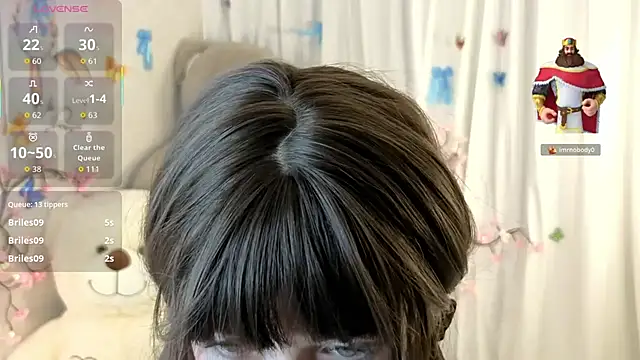 ViollaBloom's cam snapshot