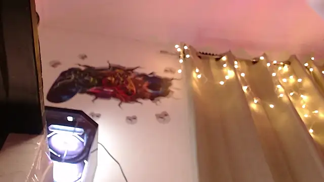 Emmy_Ruiz live sex cam