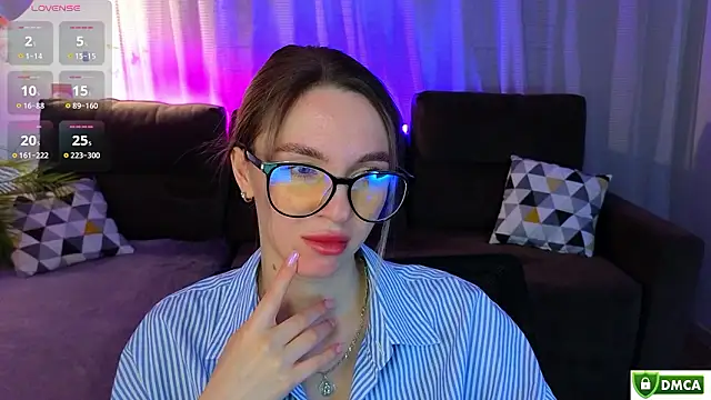 molly_crystal's cam snapshot