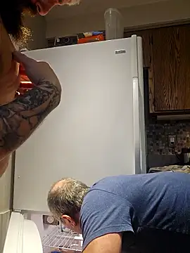 Armyexhibitionistvet live sex cam