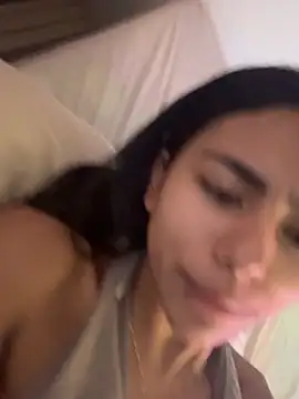 Lilybeeth live sex cam