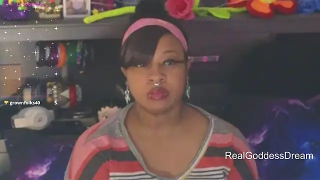 realgoddessdream's cam snapshot